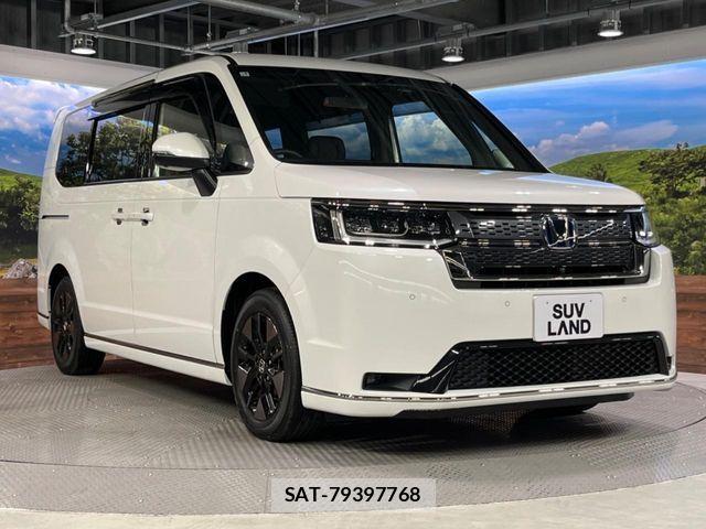 Honda STEP WGN 2023-04 8210402-17