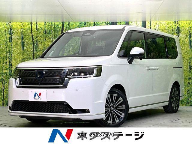 Honda STEP WGN 2022-11 8210403-0