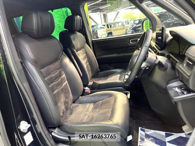 Honda STEP WGN 2023-05 8231899-7
