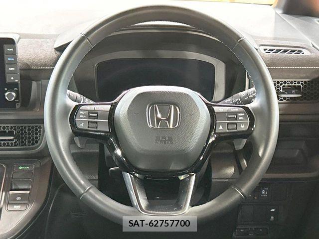 Honda STEP WGN 2024-10 8231896-11