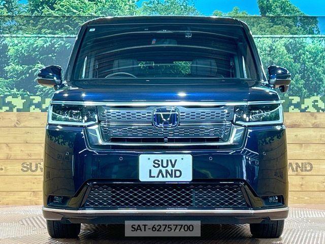 Honda STEP WGN 2024-10 8231896-14