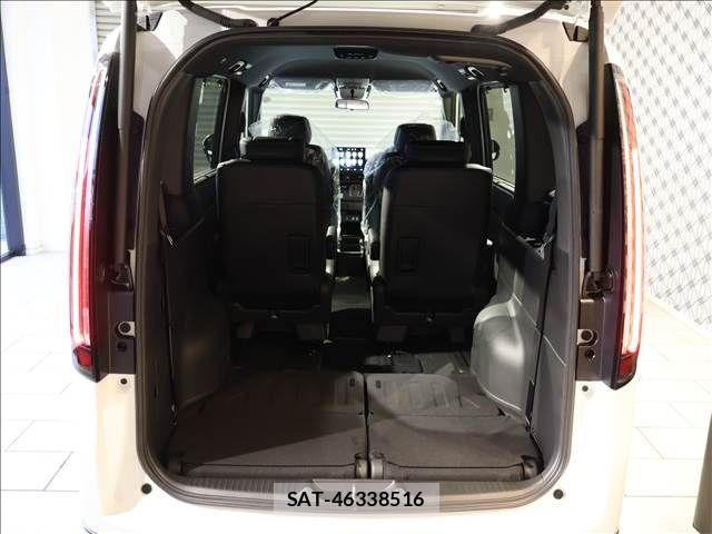 Honda STEP WGN 2026-07 8246786-19