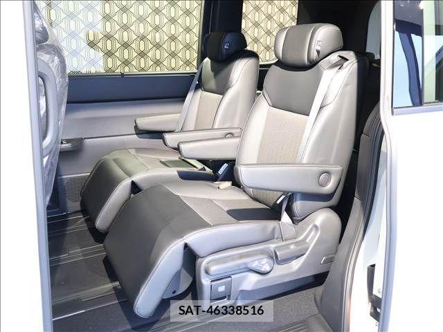 Honda STEP WGN 2026-07 8246786-3