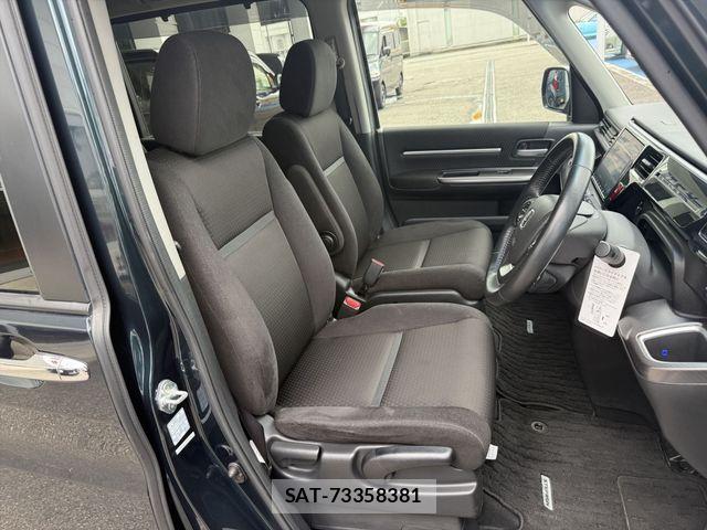 Honda STEP WGN 2021-02 8246801-12
