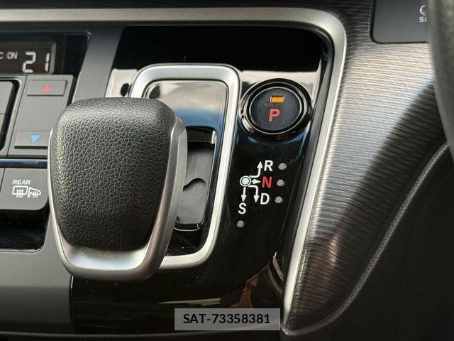Honda STEP WGN 2021-02 8246801-22