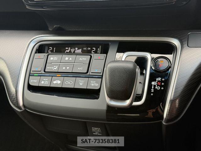 Honda STEP WGN 2021-02 8246801-26
