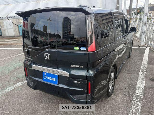 Honda STEP WGN 2021-02 8246801-4