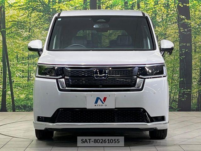 Honda STEP WGN 2025-03 8246789-13
