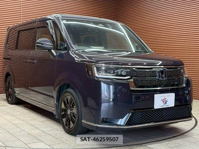 Honda STEP WGN 2022-05 8246795-14