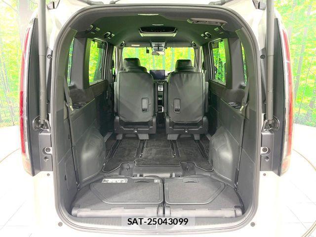 Honda STEP WGN 2024-10 8246787-12