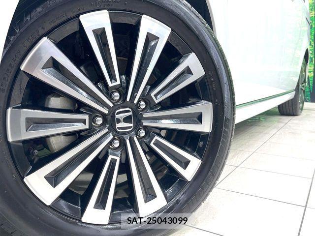 Honda STEP WGN 2024-10 8246787-15