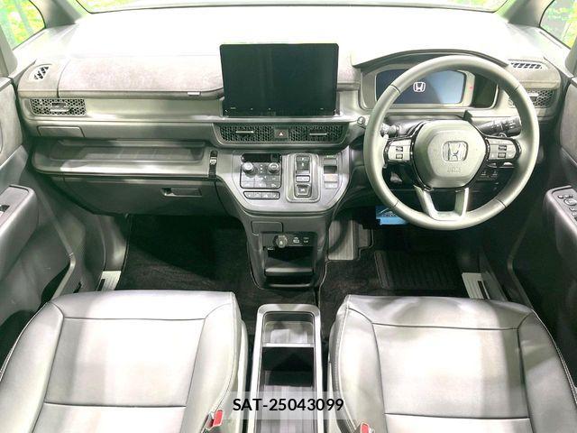 Honda STEP WGN 2024-10 8246787-1