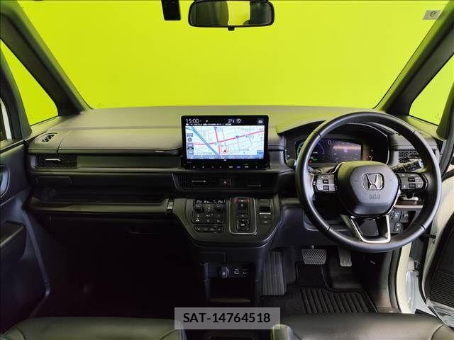 Honda STEP WGN 2022-09 8246797-1