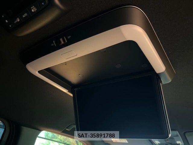 Honda STEP WGN 2023-10 8246785-4