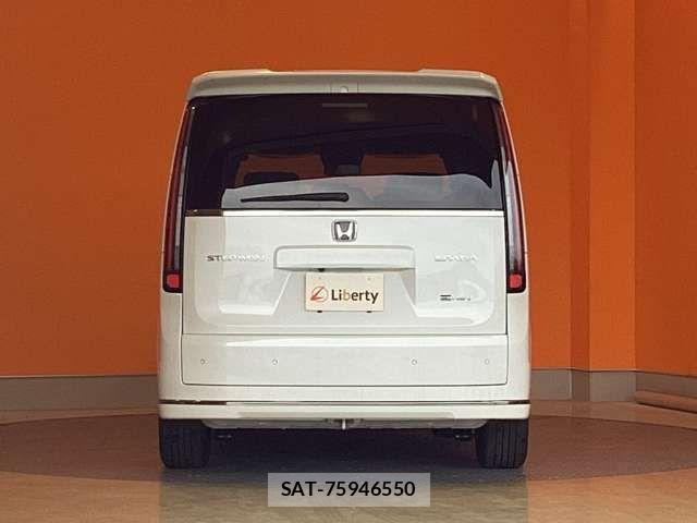 Honda STEP WGN 2026-06 8317307-10