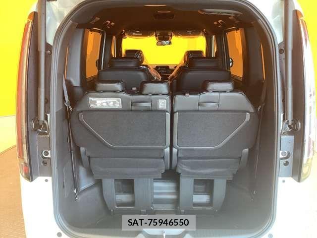 Honda STEP WGN 2026-06 8317307-15