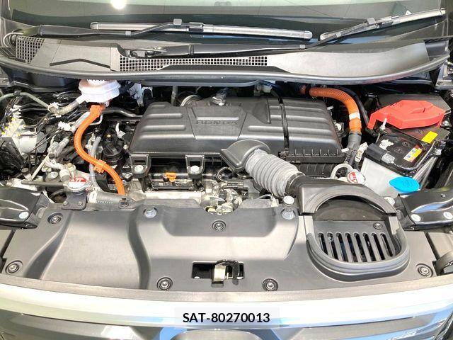 Honda STEP WGN 2024-04 8317322-18