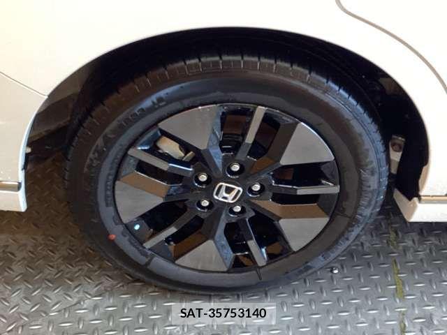 Honda STEP WGN 2026-06 8317313-17