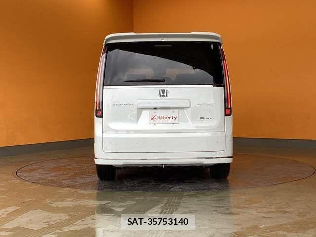 Honda STEP WGN 2026-06 8317313-7