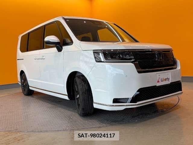 Honda STEP WGN 2026-06 8317308-10