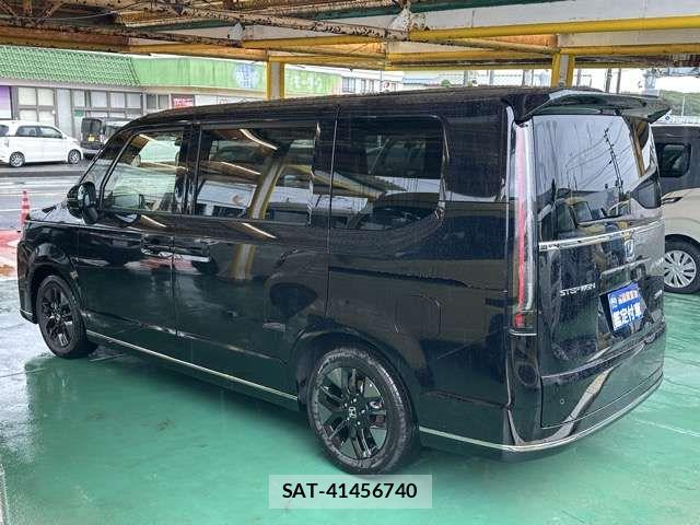 Honda STEP WGN 2026-06 8317326-3