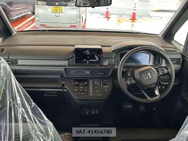 Honda STEP WGN 2026-06 8317326-7