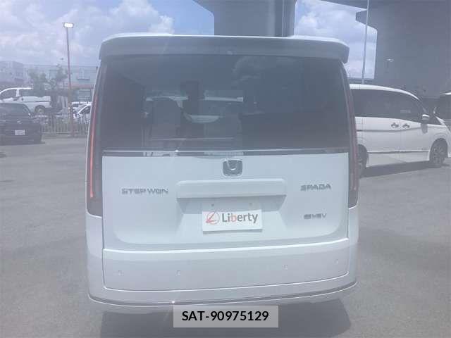 Honda STEP WGN 2026-06 8317306-9