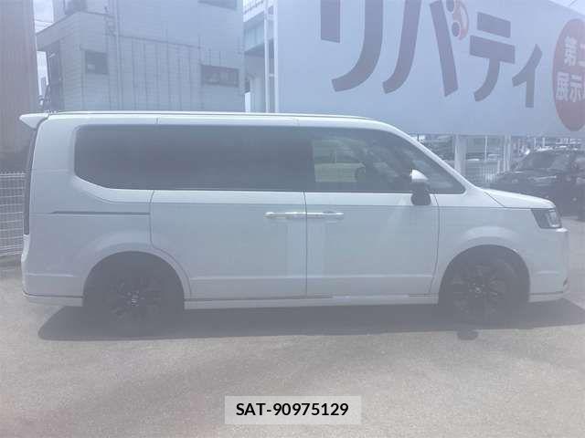Honda STEP WGN 2026-06 8317306-10
