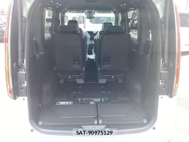 Honda STEP WGN 2026-06 8317306-11
