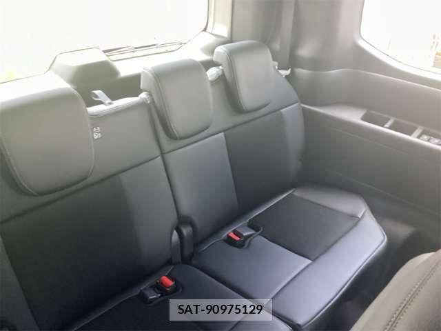 Honda STEP WGN 2026-06 8317306-15