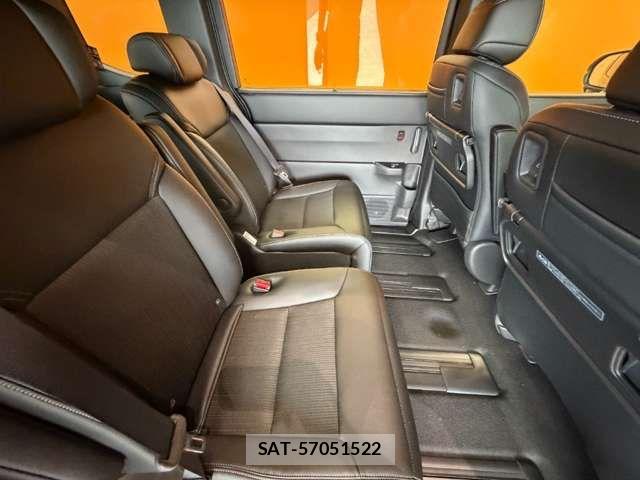 Honda STEP WGN 2026-06 8317315-17