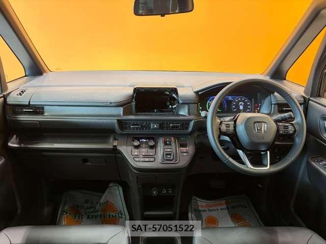 Honda STEP WGN 2026-06 8317315-1