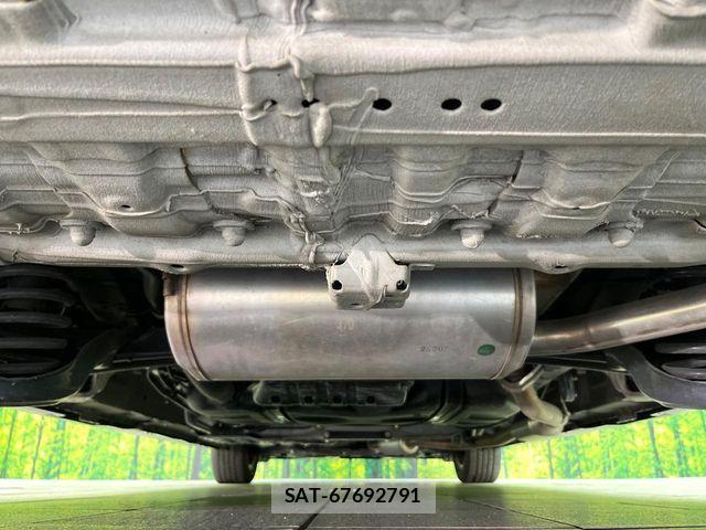 Honda STEP WGN 2022-08 8317316-18
