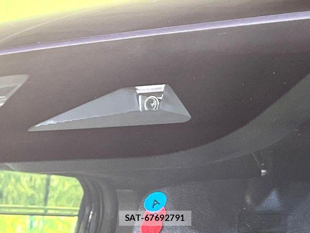 Honda STEP WGN 2022-08 8317316-5