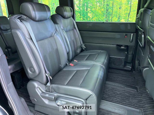 Honda STEP WGN 2022-08 8317316-8