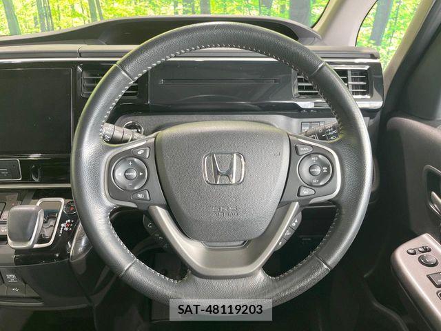 Honda STEP WGN 2021-07 8317329-11