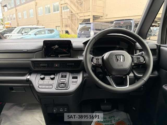 Honda STEP WGN 2026-06 8317312-1