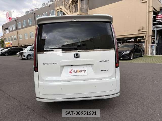 Honda STEP WGN 2026-06 8317312-19