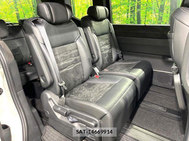 Honda STEP WGN 2025-03 8338000-9