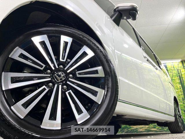 Honda STEP WGN 2025-03 8338000-13
