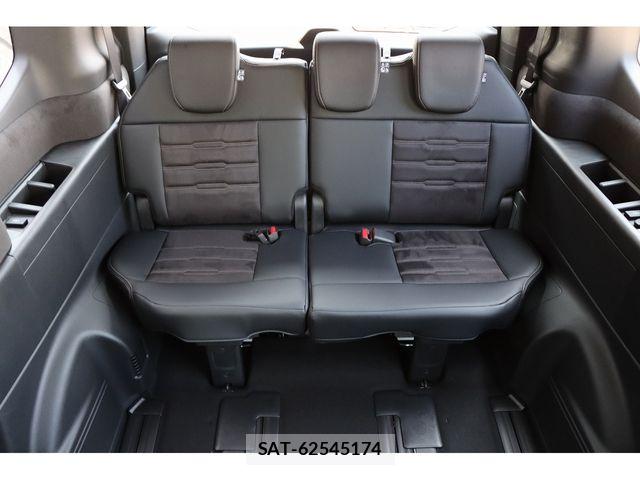 Honda STEP WGN 2026-06 8337998-13