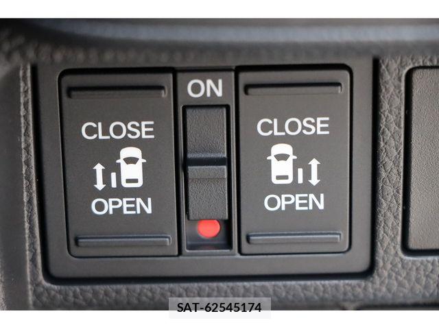 Honda STEP WGN 2026-06 8337998-18
