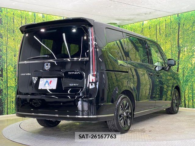 Honda STEP WGN 2026-03 8338004-16