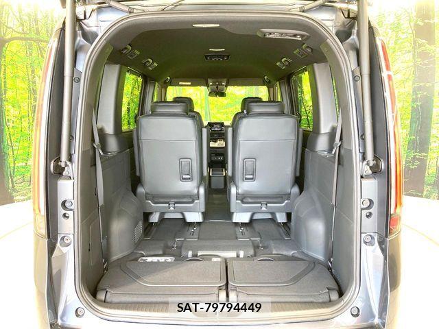 Honda STEP WGN 2026-04 8355654-10