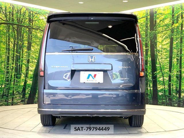 Honda STEP WGN 2026-04 8355654-15