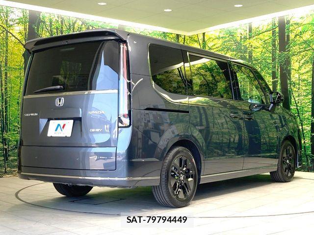 Honda STEP WGN 2026-04 8355654-17