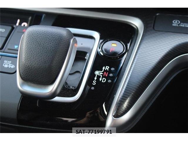 Honda STEP WGN 2021-10 8368996-22
