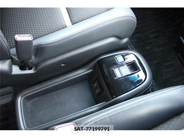Honda STEP WGN 2021-10 8368996-29