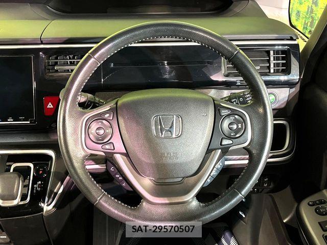 Honda STEP WGN 2018-09 8368998-10