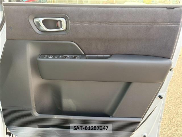 Honda STEP WGN 2026-05 8368982-28